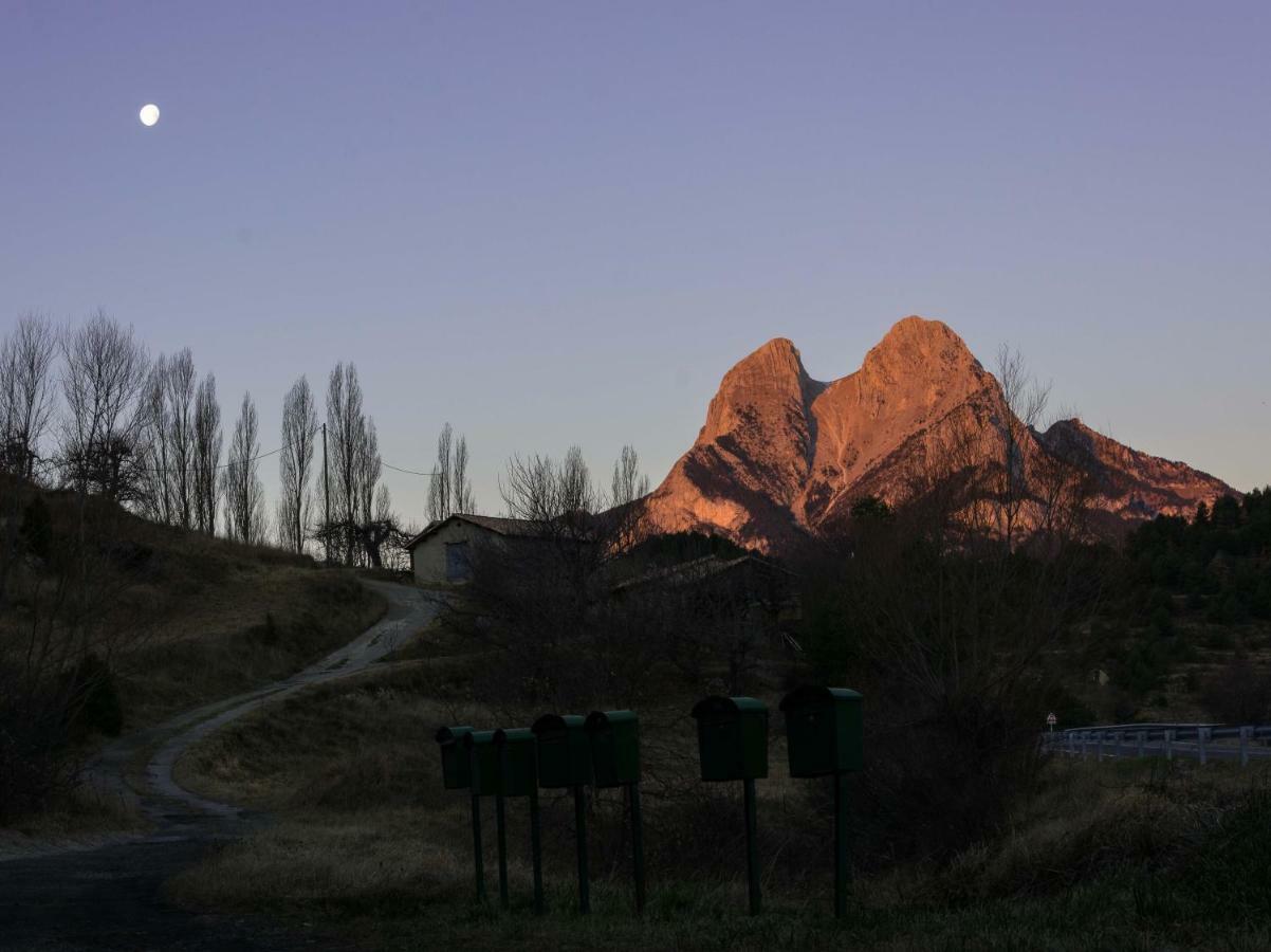 Apartmán Cal Dansa Berga Exteriér fotografie