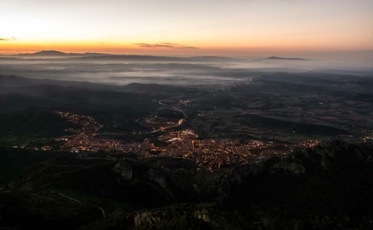 Apartmán Cal Dansa Berga Exteriér fotografie